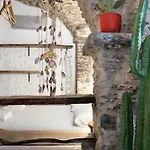 아파트 Cactus House