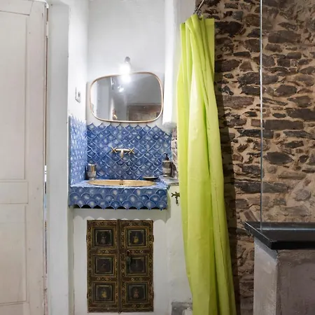 Cactus House 公寓 *